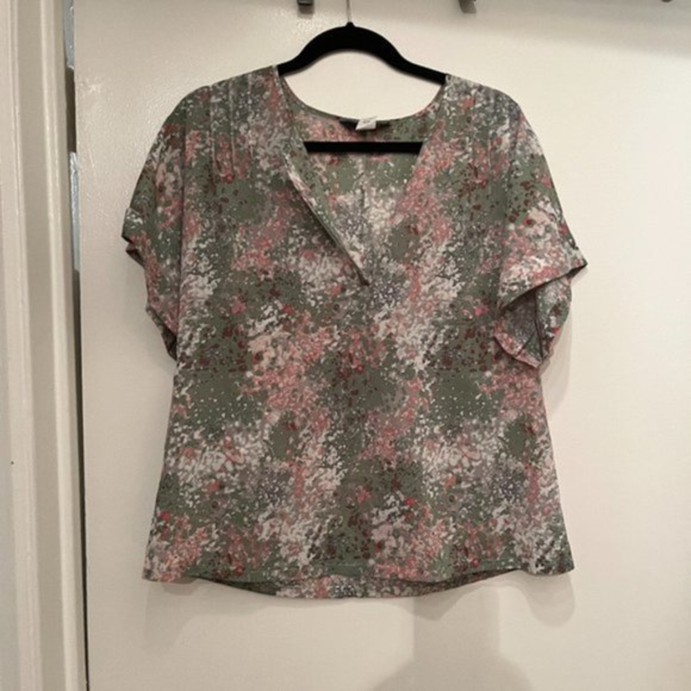 J Crew‎ XS Maternity Shirt - New Worn